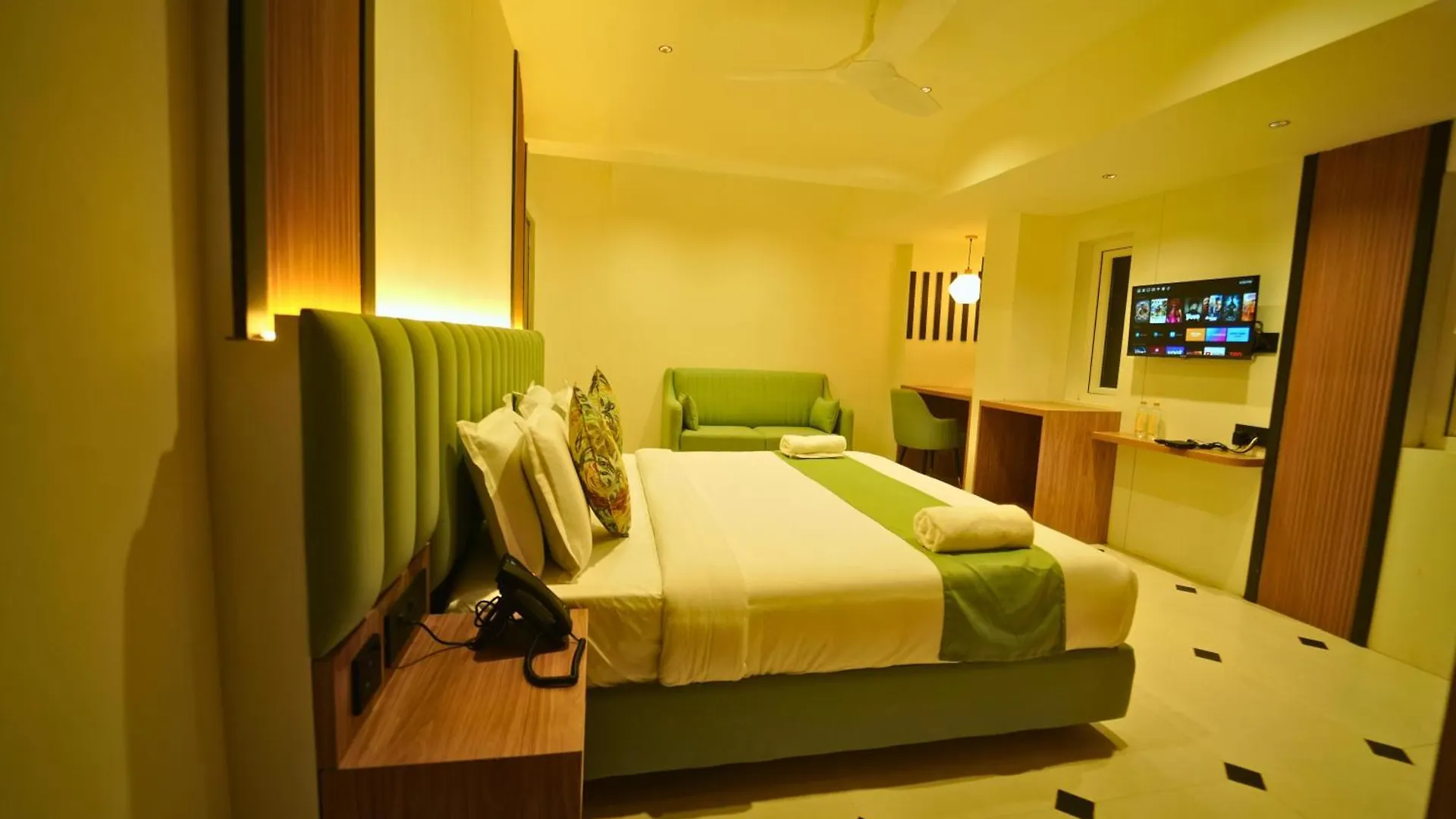 Yuvraj Land Mark Mysore Hotel