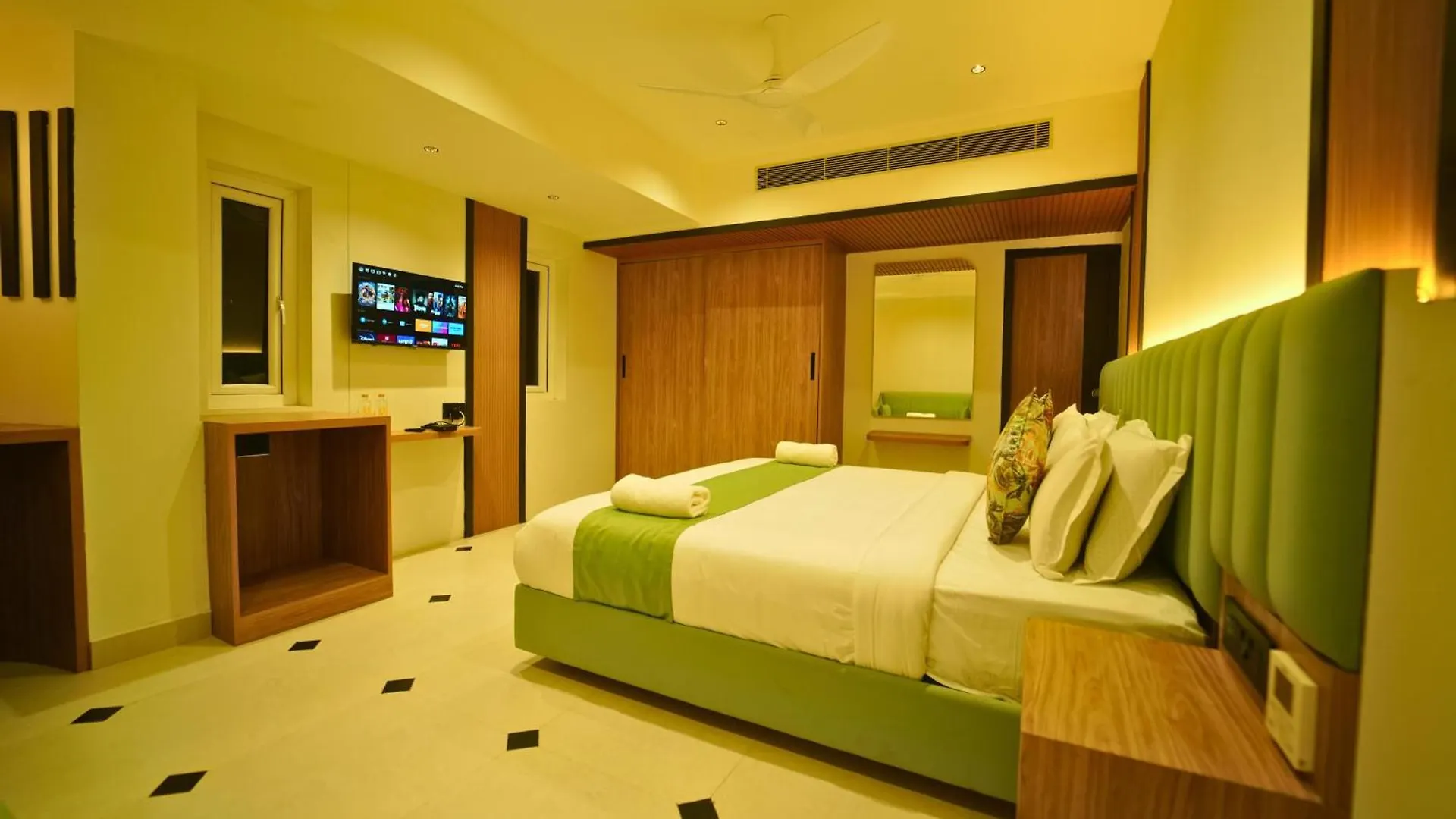 Yuvraj Land Mark Mysore Hotel